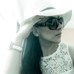 Meet your Posher, Eva